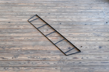 写真：WALL RACK frame