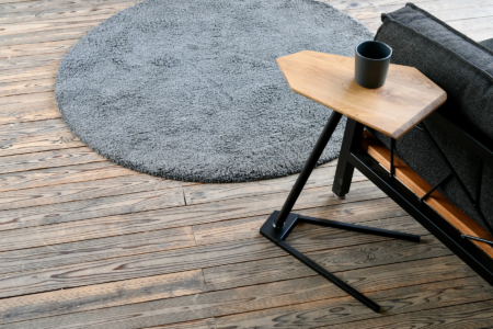写真：NEW『RAGGED SIDE TABLE』