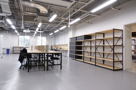写真：大阪府吹田市　大阪大学様向け　アングルラック