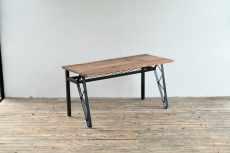 写真：NEW『TRUSS FRAME DESK』