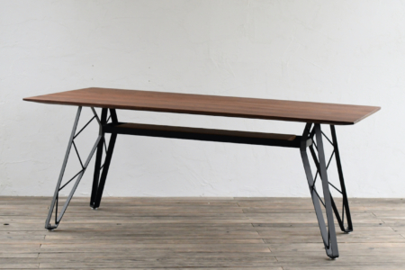 写真：NEW✨DINING TABLE