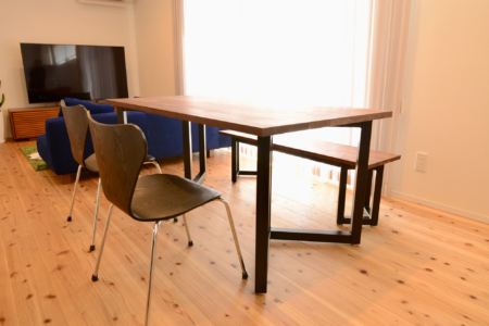 写真：奈良県生駒郡　Y様邸　Walnut DINING TABLE & BENCH – Double Rectangle Frame