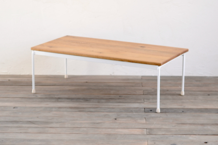 写真：Round bar table – OAK