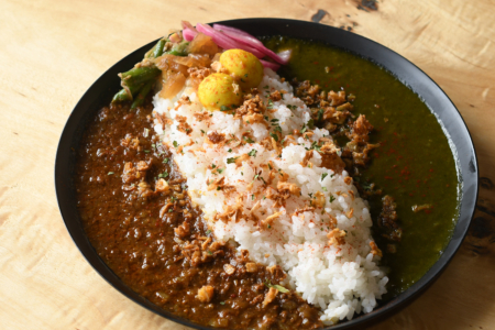 写真：【堺店】SULK公式LINE限定4月クーポンはカレー100円引き！