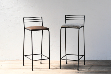 写真：BASIC HIGHCHAIR