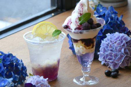 写真：【堺店】梅雨の爽やか限定メニュー！あじさいパフェ＆レモネードソーダ