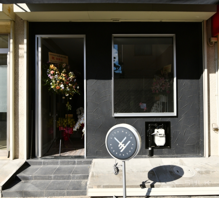 写真:大阪府堺市 BARBERSHOPLiFeHAIR様向け 店舗什器
