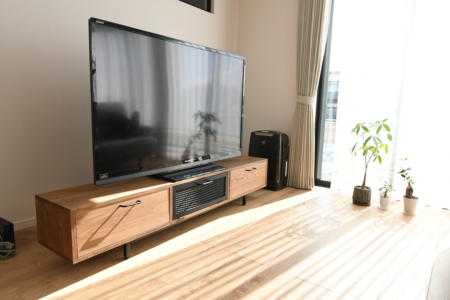 写真：滋賀県米原市　I様邸　TVボード・ラウンドテーブル他