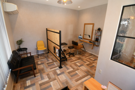 写真：兵庫県西宮市　Pito Hair & spa様　店舗什器