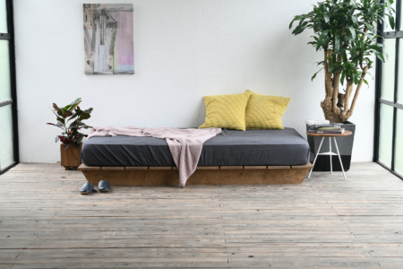 写真：RAFT BED