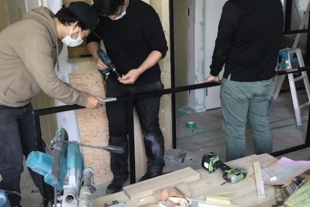 写真：新築建設中 現場へ！